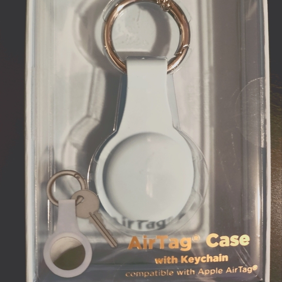 Apple Air Tag Case w/Keychain Blue - Picture 3 of 7